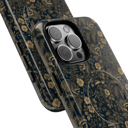 Midnight Raccoon Magnetic Case