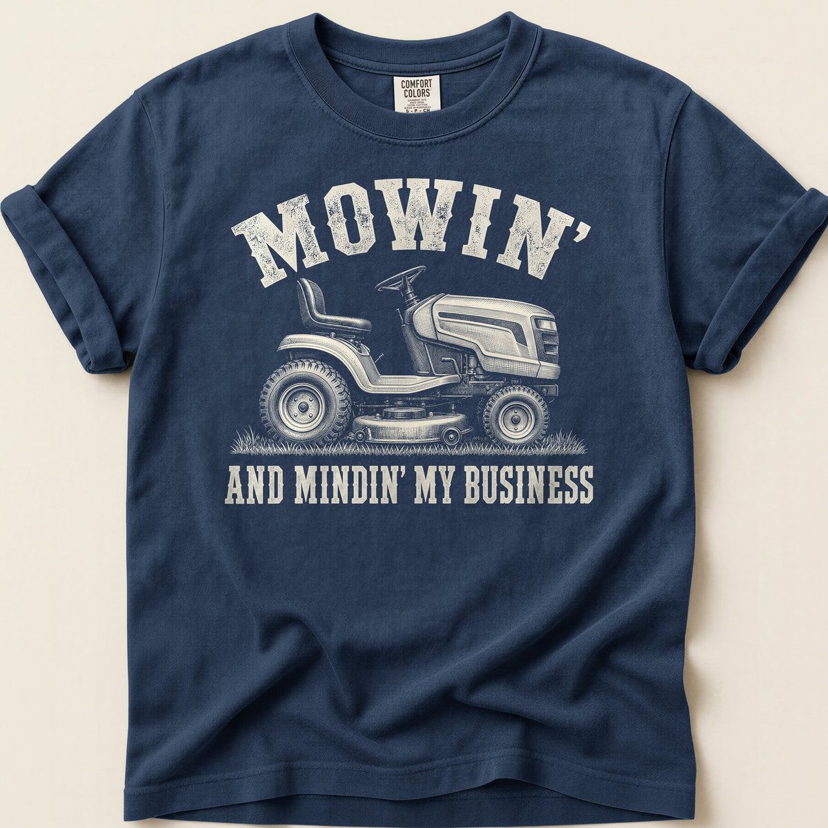 Mowin And Mindin T-shirt on Navy