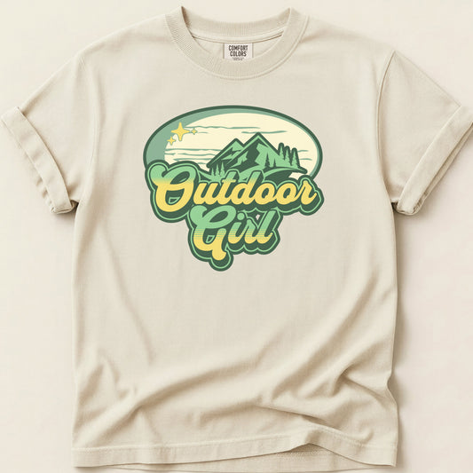 Outdoor Girl T-shirt on Ivory