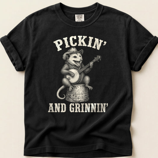 Pickin And Grinnin Possum T-shirt on Black