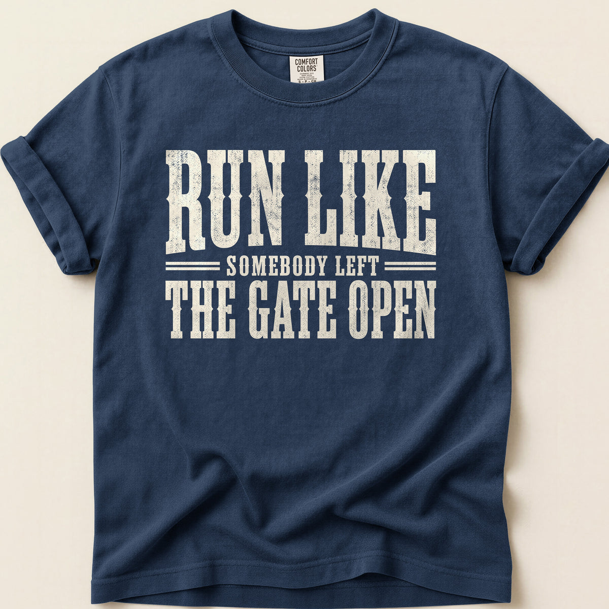 Run Like Gate Open T-shirt on Navy